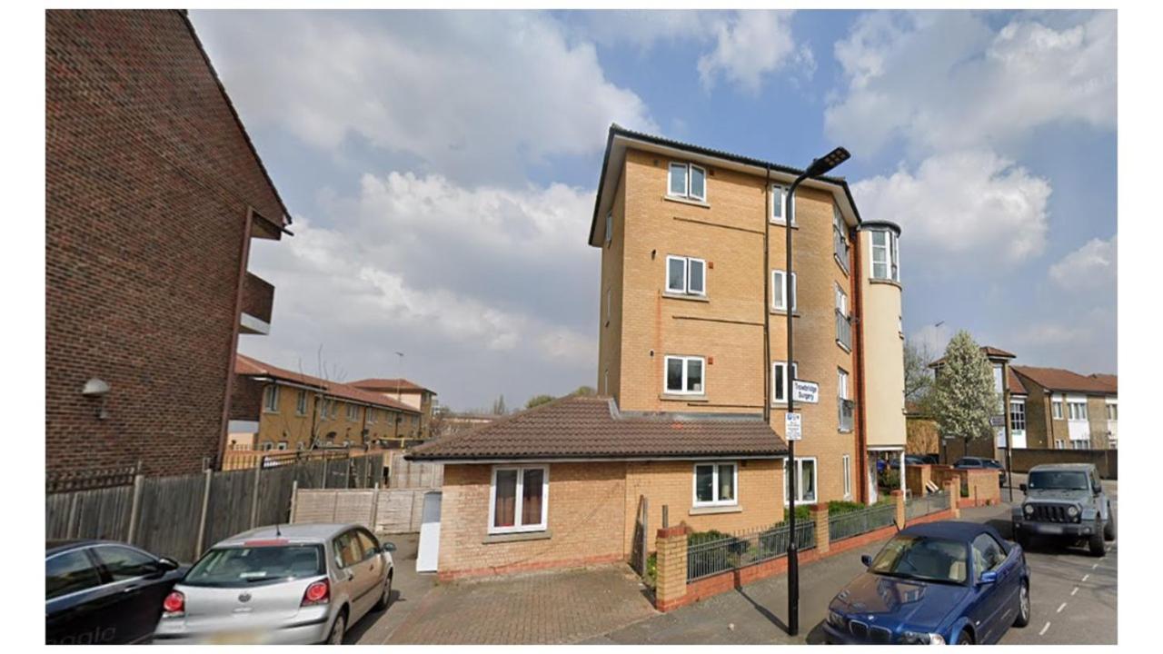 London Zone 2 Lovely 4 Bedroom Apartment - 3 Trowbridge Road Kültér fotó